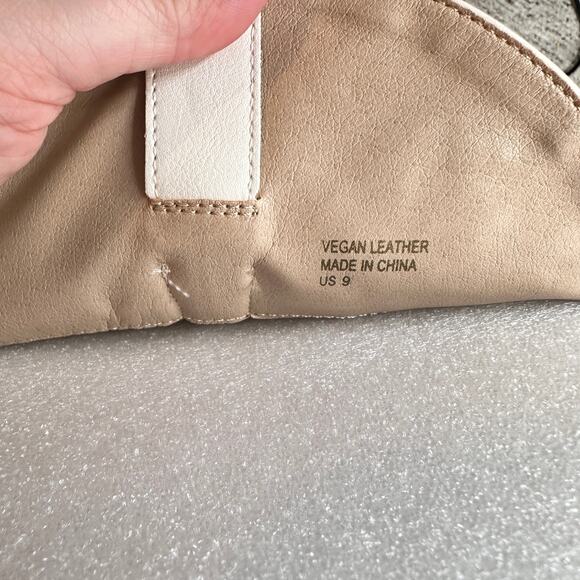 NWT Arula Amaya White Faux Leather Tall Knee High Wide Calf Cowboy Western Boots - Picture 10 of 14